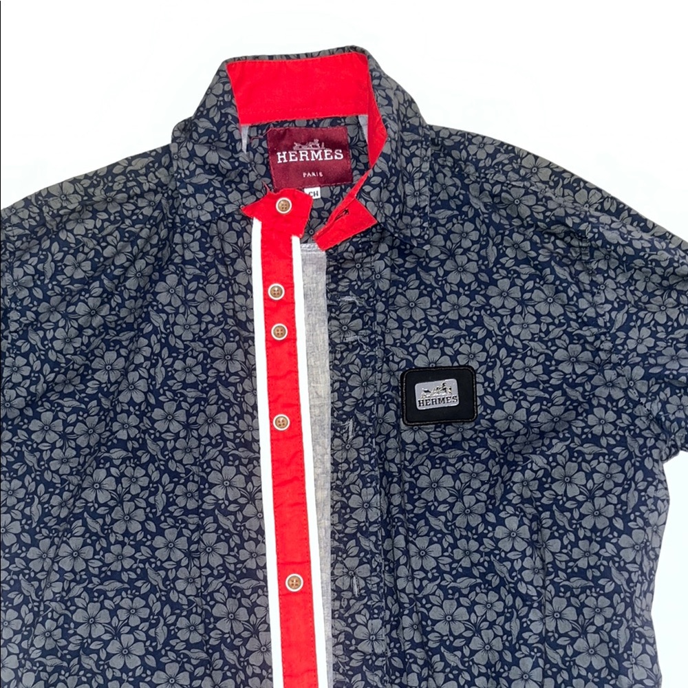 Hermes Men's Blue Floral Shirt with silver Hermes brand tag on left front